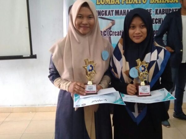 Dua Mahasiswa TBI Raih Peringkat II dan III Dua Mahasiswa TBI Raih Peringkat II dan III